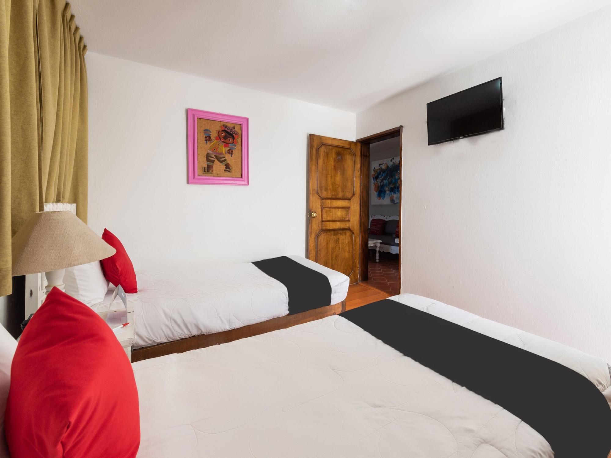 Suites Internacional Zapopan Exteriör bild