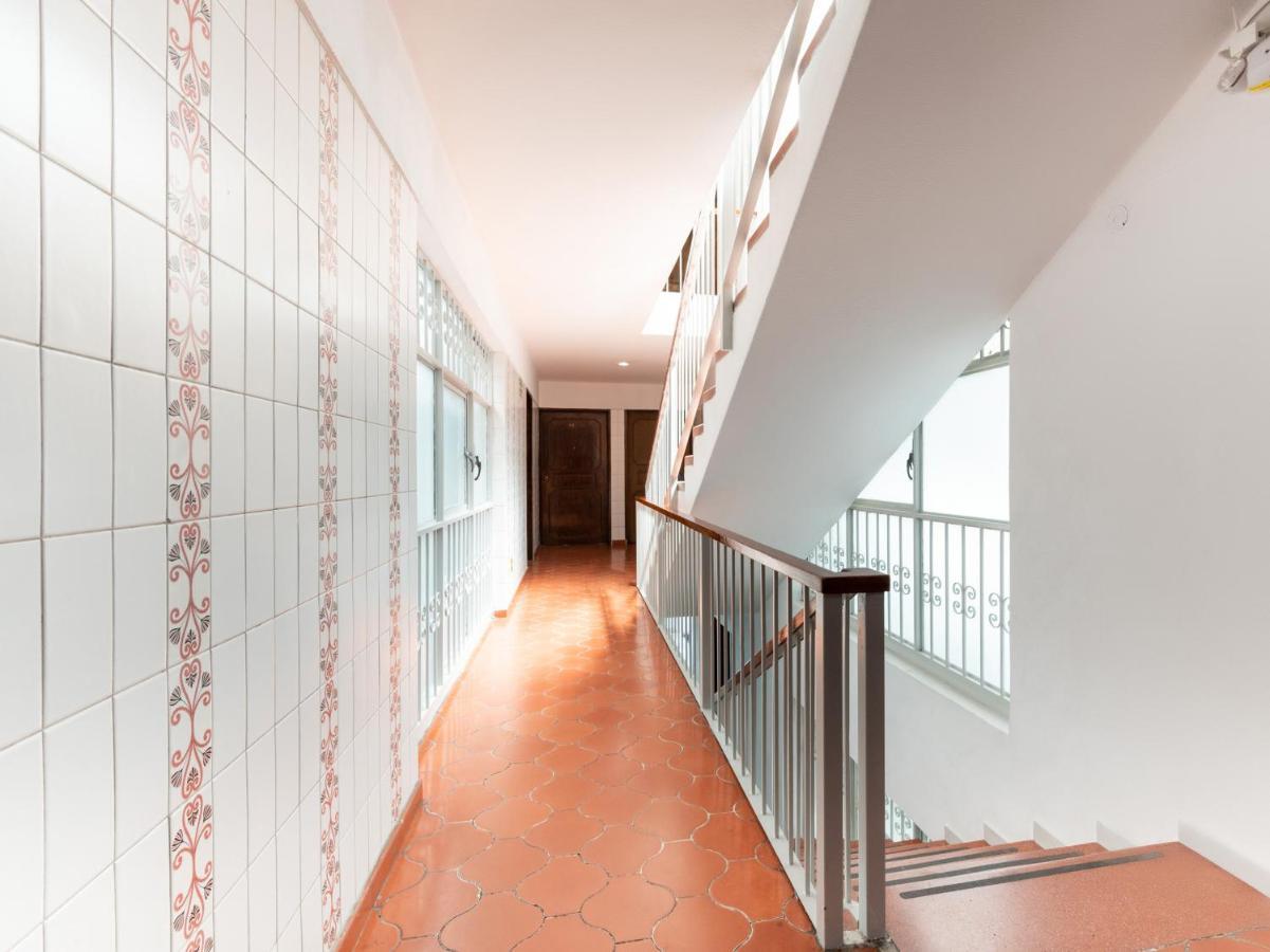 Suites Internacional Zapopan Exteriör bild